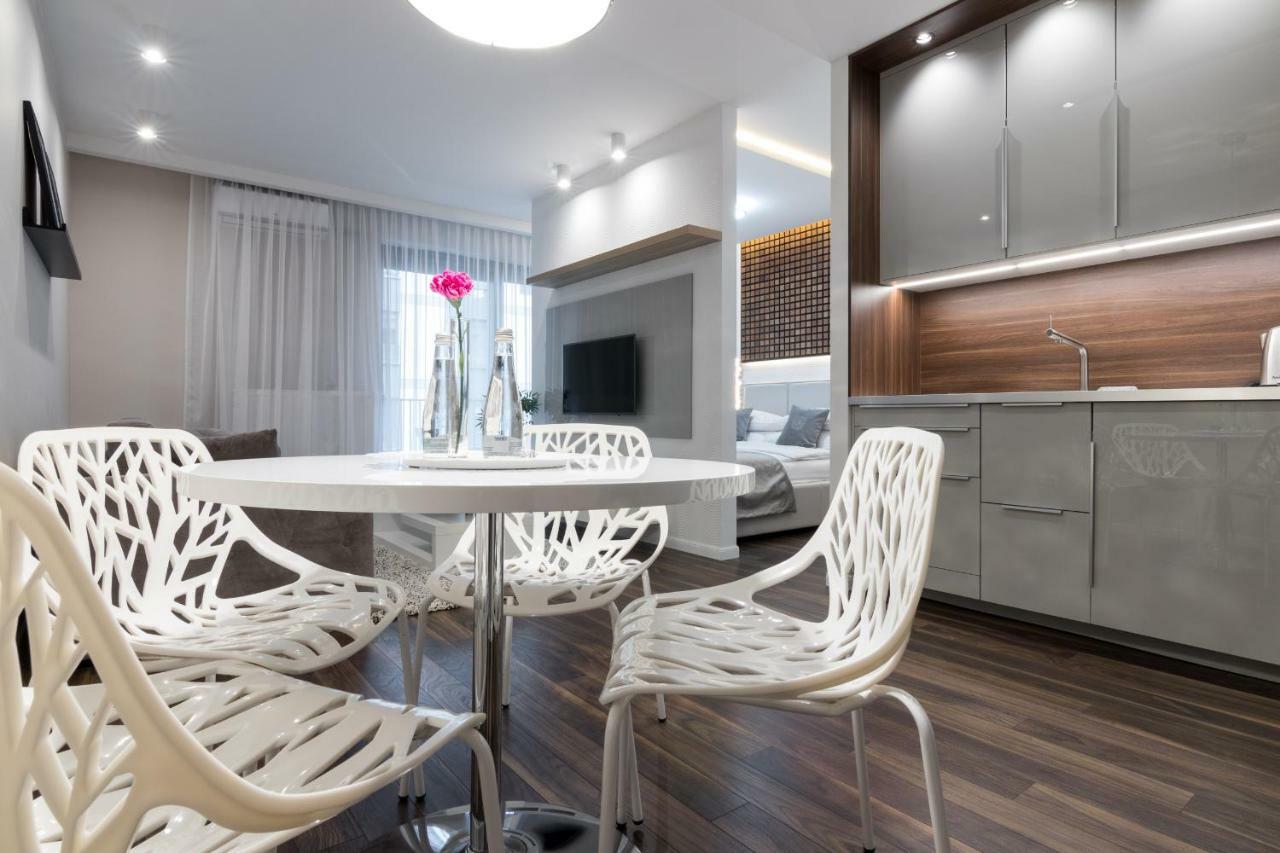 Ga Luxury Apartments W19 Krakow Luaran gambar