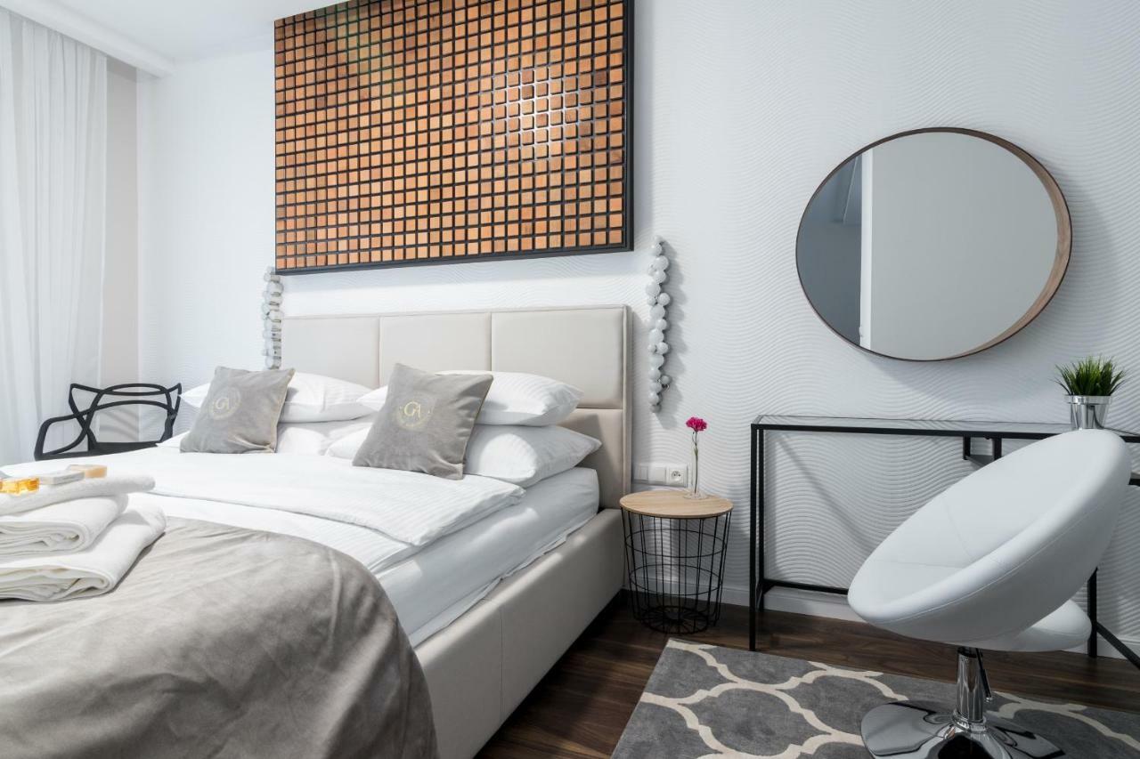 Ga Luxury Apartments W19 Krakow Luaran gambar